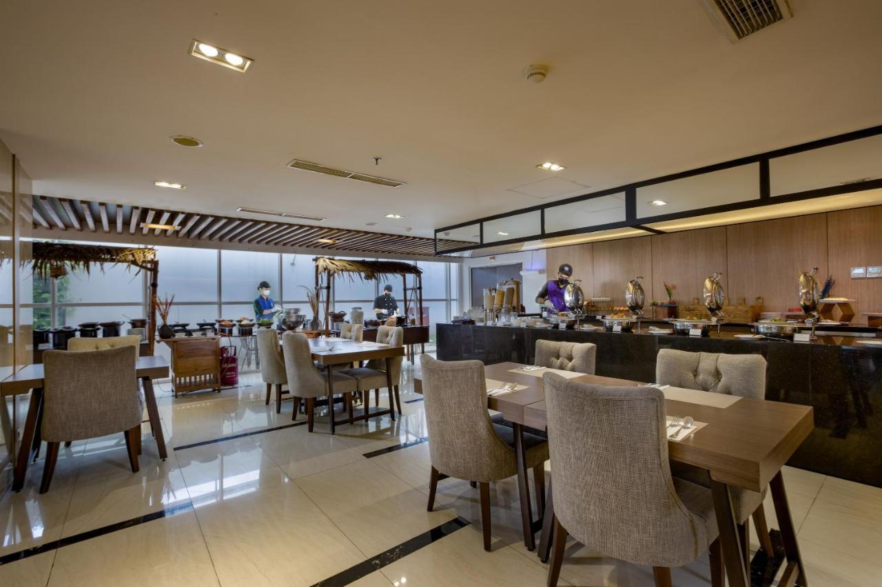 Hotel Satoria - Chse Certified 4*